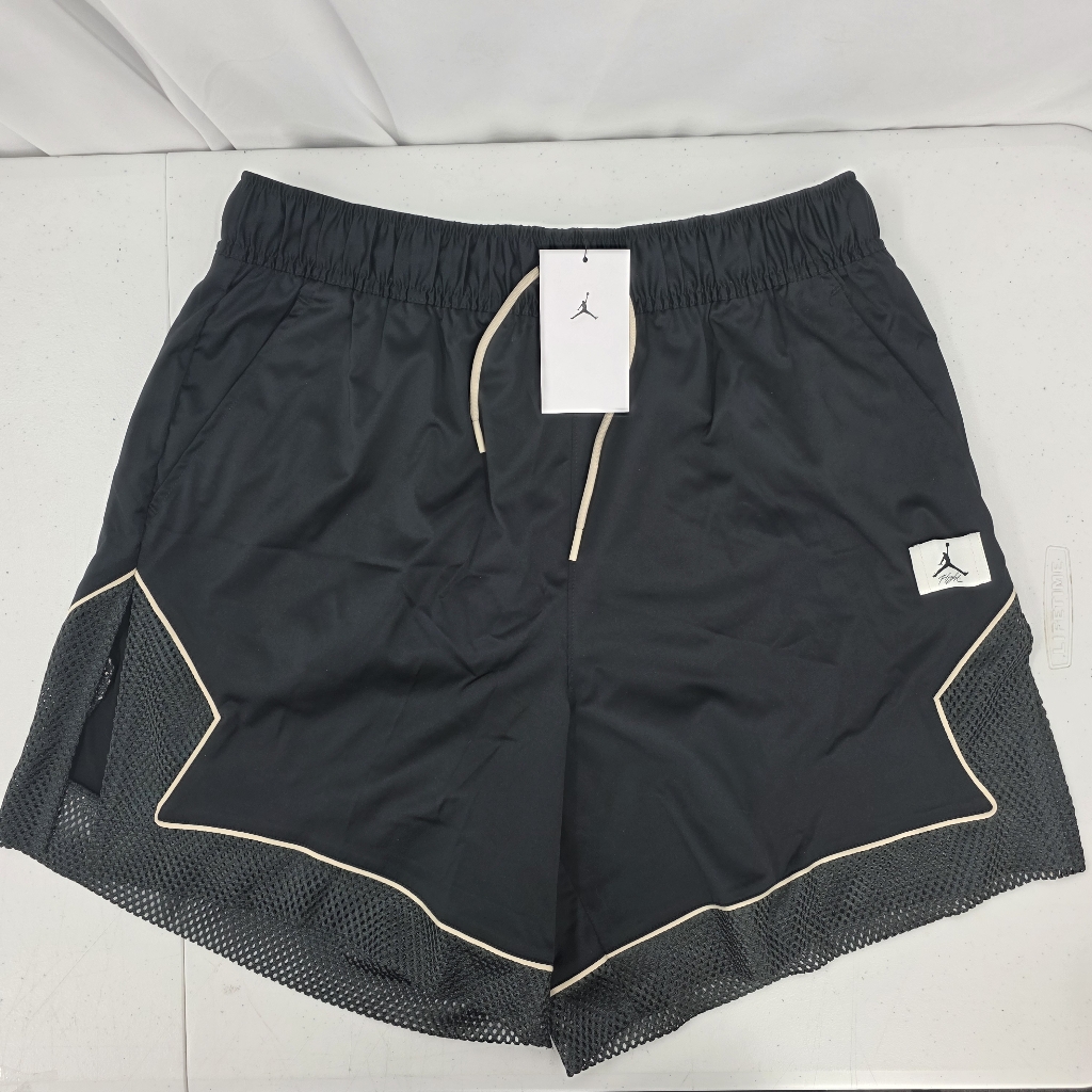 Nwt Nike Air Jordan Women's Jumpman Diamond Shorts Size Large Do5041-010 Black